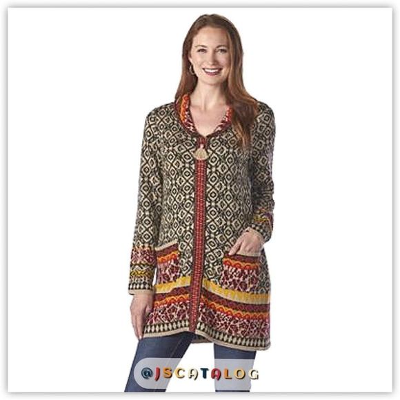 Thick Knit Jacquard Zippered Coatigan in Black - Picture 3 of 7